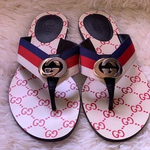 kika web thong sandals